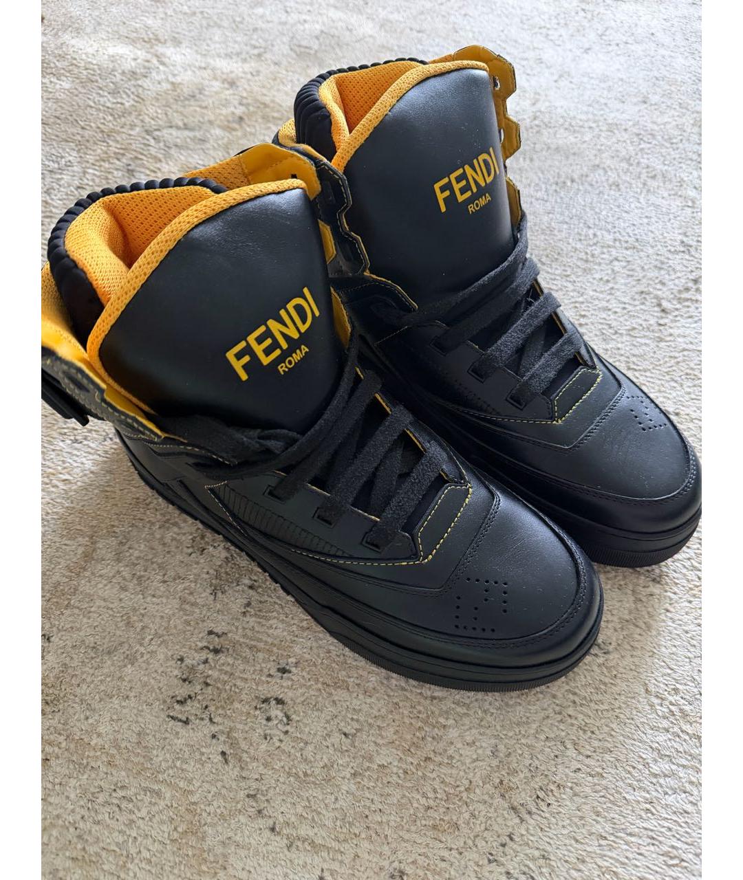 FENDI Черные кожаные высокие кроссовки / кеды, фото 2