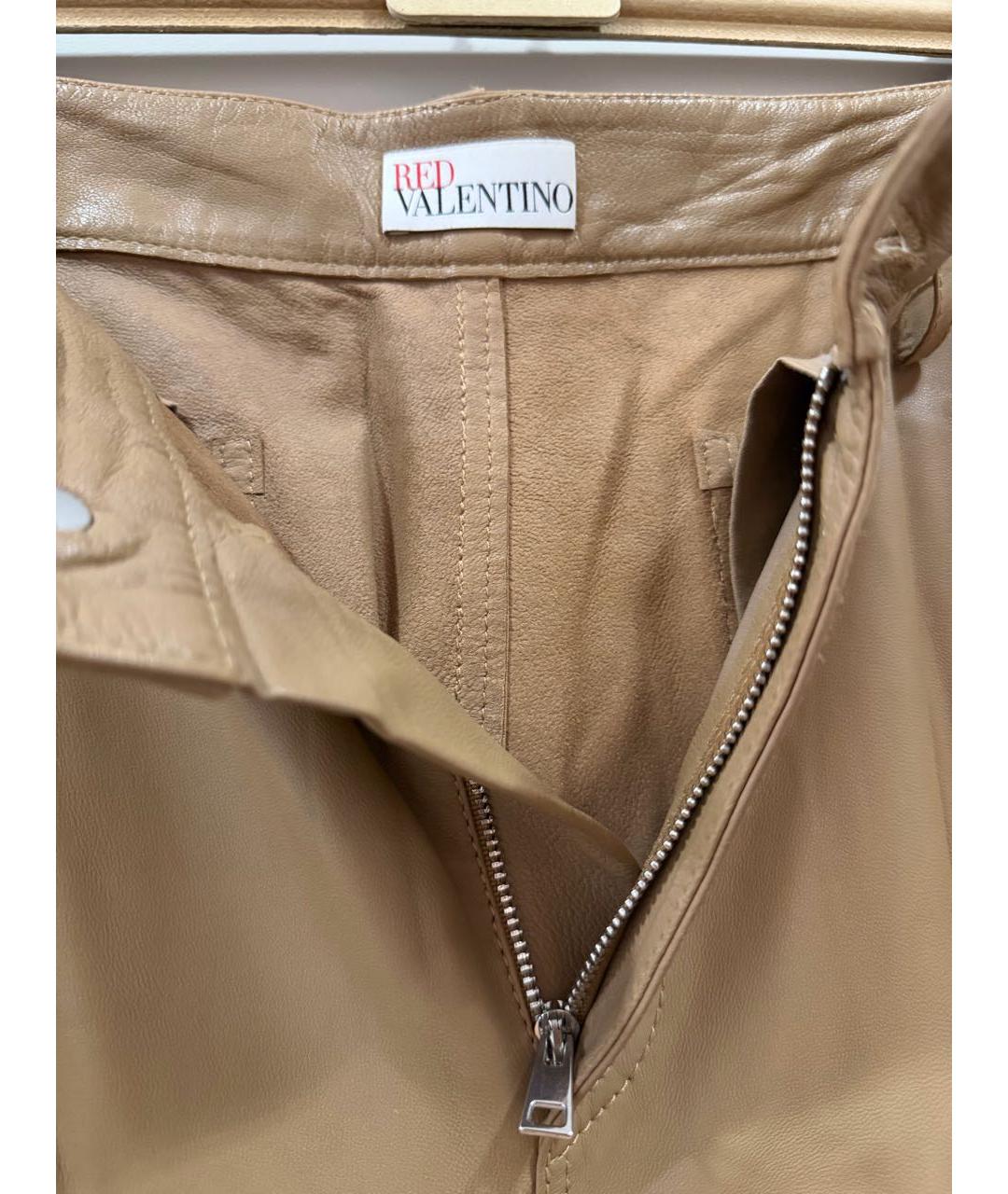 RED VALENTINO Коричневые кожаные прямые брюки, фото 4