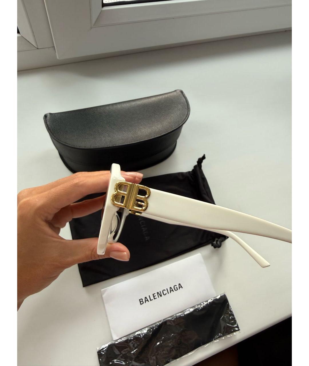 BALENCIAGA Белые пластиковые солнцезащитные очки, фото 3