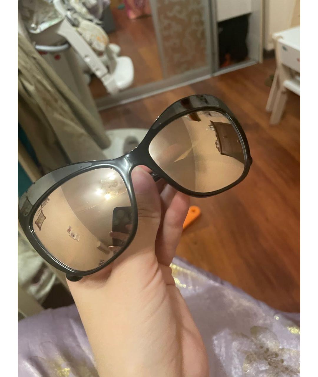 CHANEL Золотые пластиковые солнцезащитные очки, фото 2