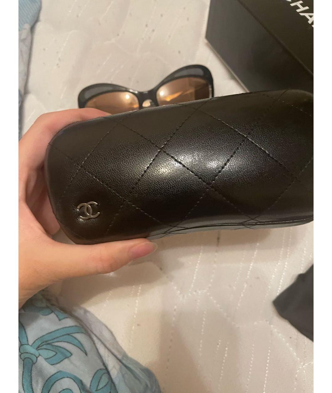 CHANEL Золотые пластиковые солнцезащитные очки, фото 5