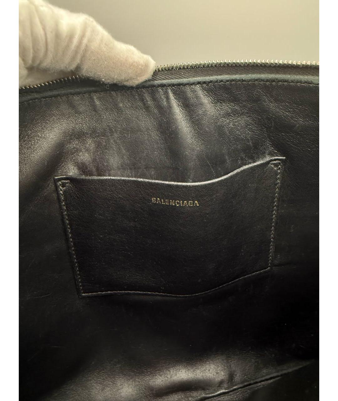 BALENCIAGA Черная кожаная барсетка, фото 6