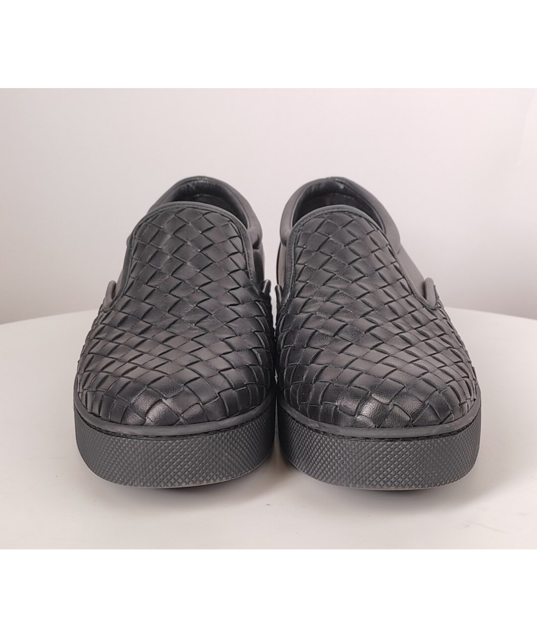 BOTTEGA VENETA Черные кожаные слипоны, фото 2