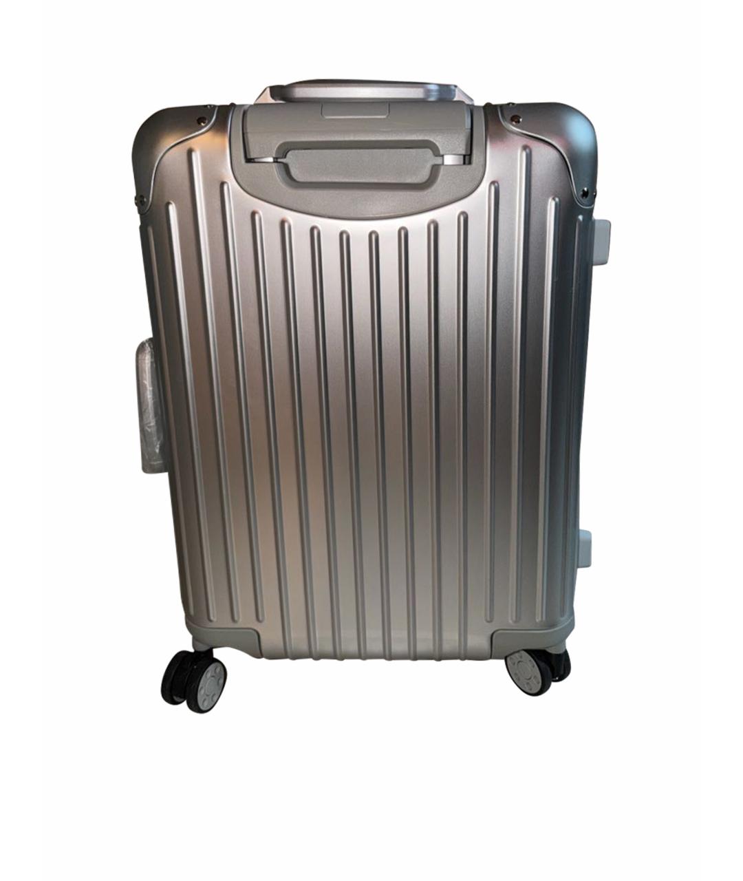 Rimowa Серебряный чемодан, фото 1