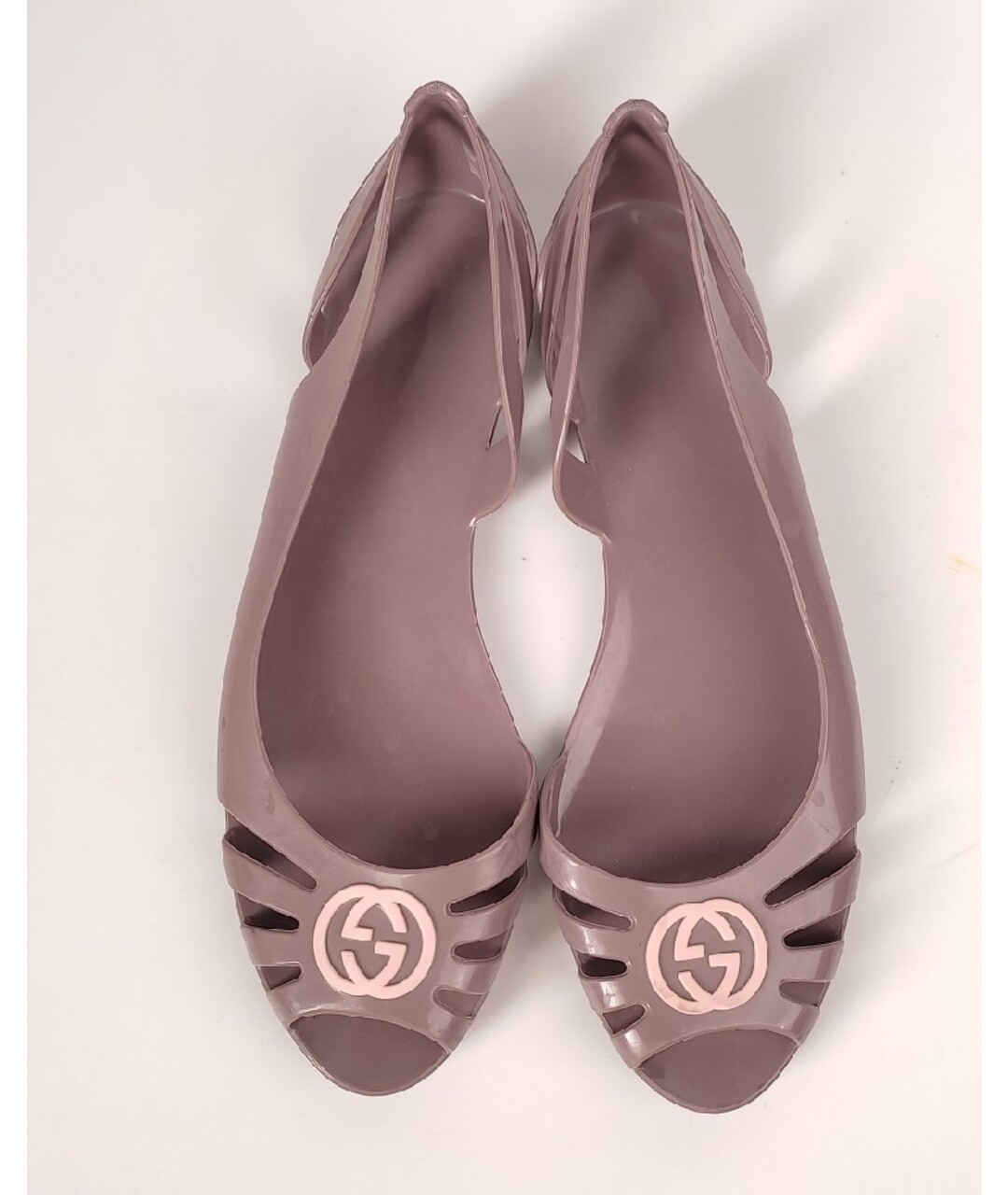 GUCCI Бежевые резиновые балетки, фото 3