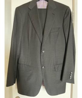 BRIONI Классический костюм