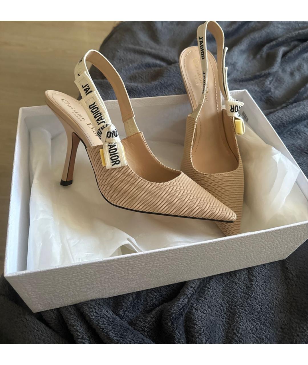 CHRISTIAN DIOR Бежевые текстильные туфли, фото 3