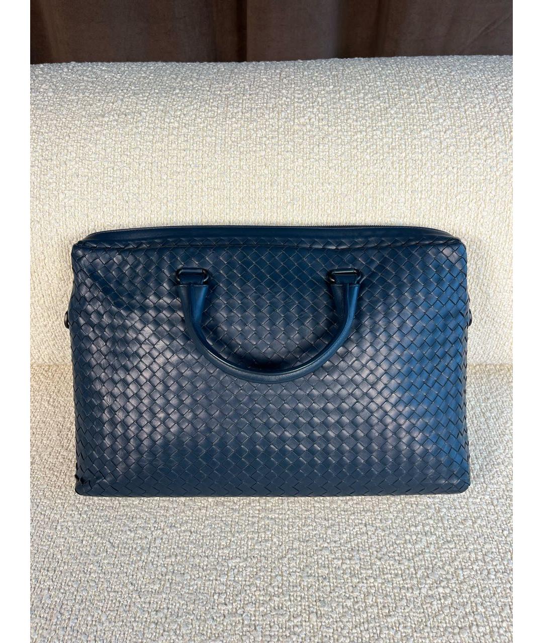 BOTTEGA VENETA Темно-синий кожаный портфель, фото 3