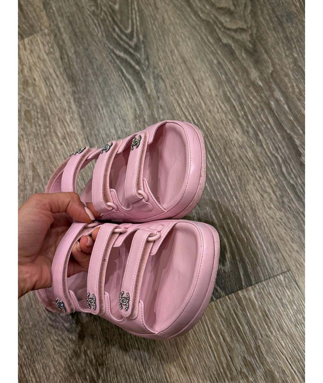 CHANEL Розовые кожаные босоножки, фото 3