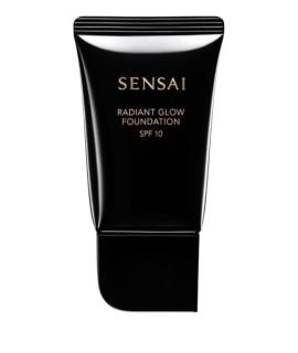SENSAI Тональное средство