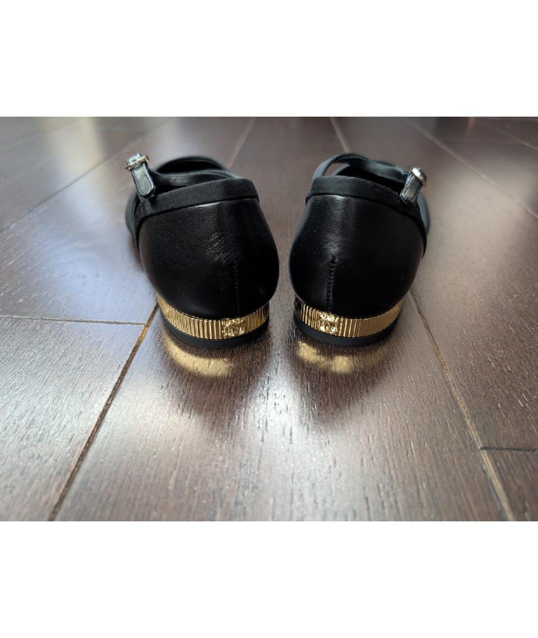 CHANEL Черные кожаные лодочки на низком каблуке, фото 4