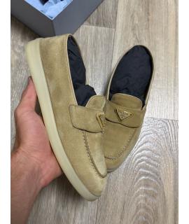 PRADA Лоферы