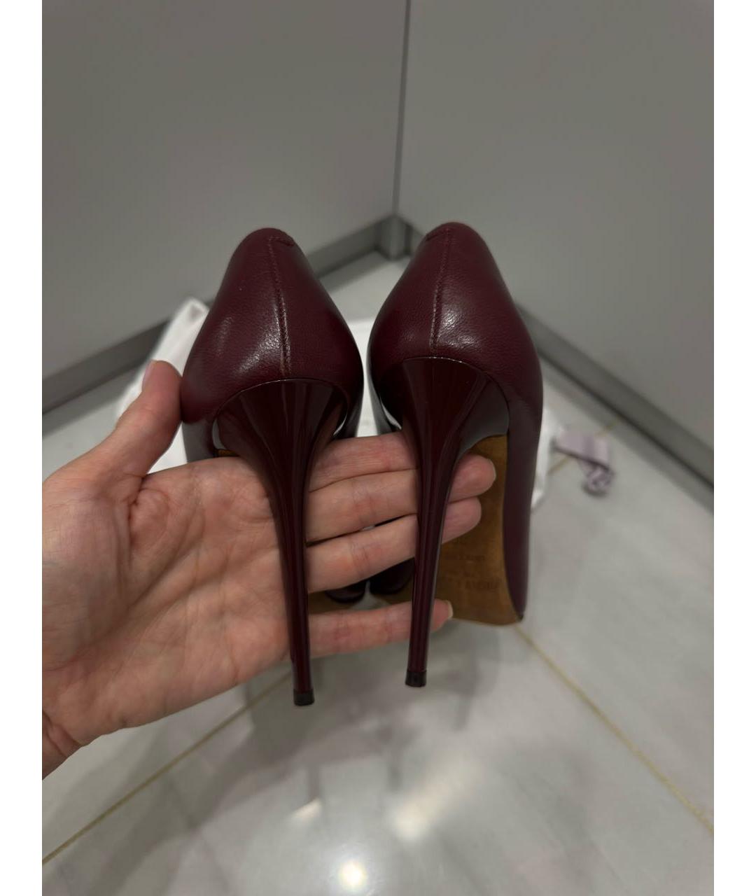 JIMMY CHOO Бордовые кожаные туфли, фото 8