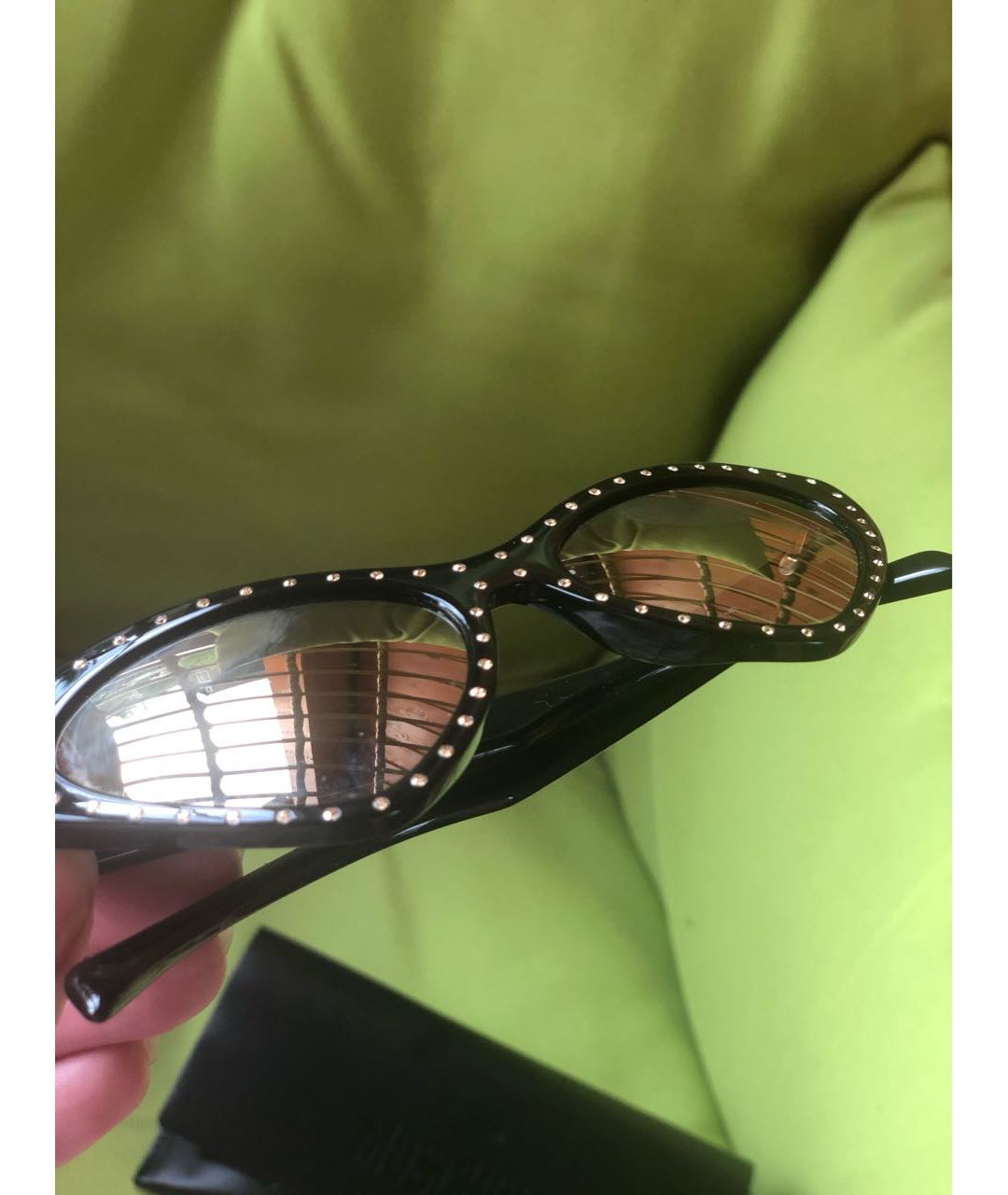 MOSCHINO Черные пластиковые солнцезащитные очки, фото 2
