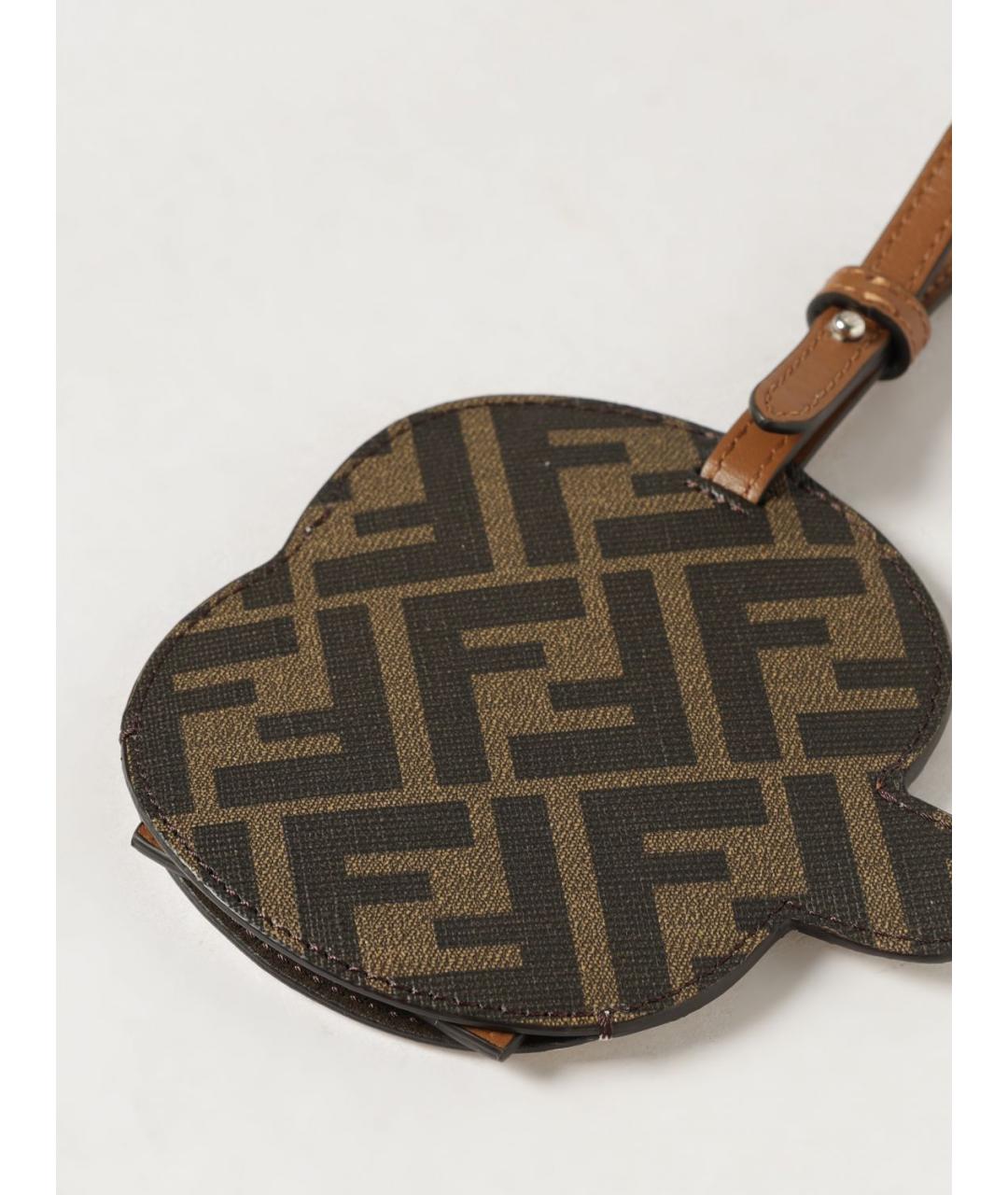 FENDI Коричневый брелок, фото 2