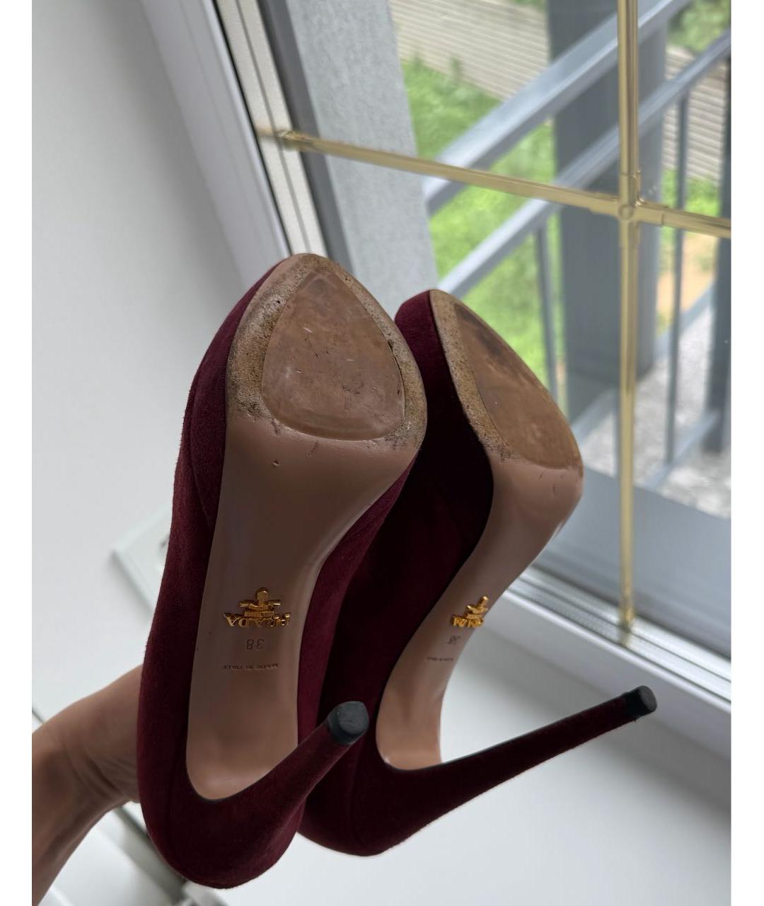 PRADA Бордовые замшевые туфли, фото 6