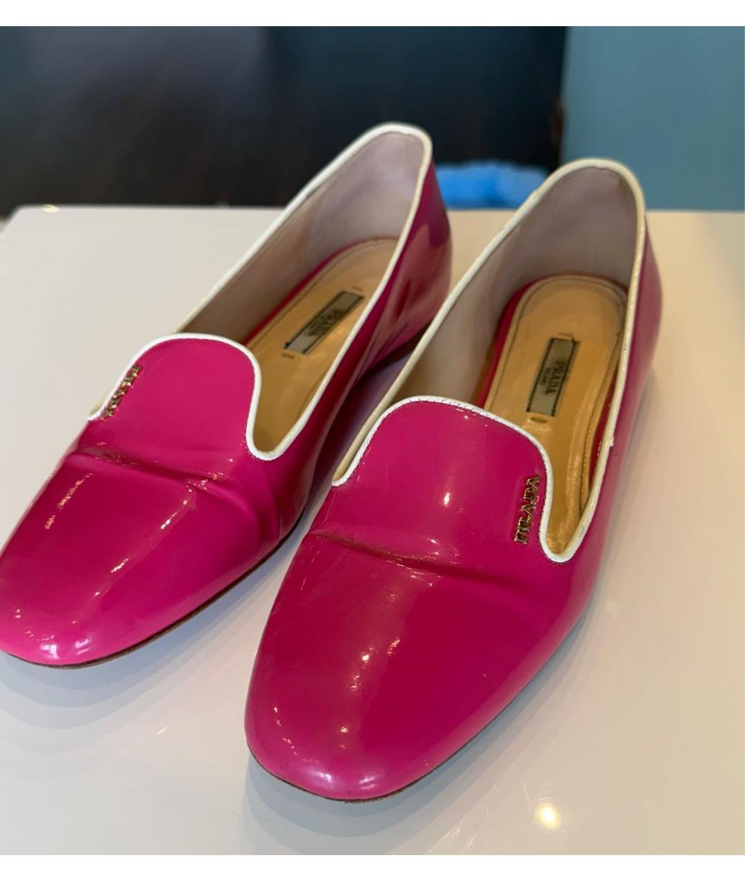 PRADA Фуксия лоферы из лакированной кожи, фото 3