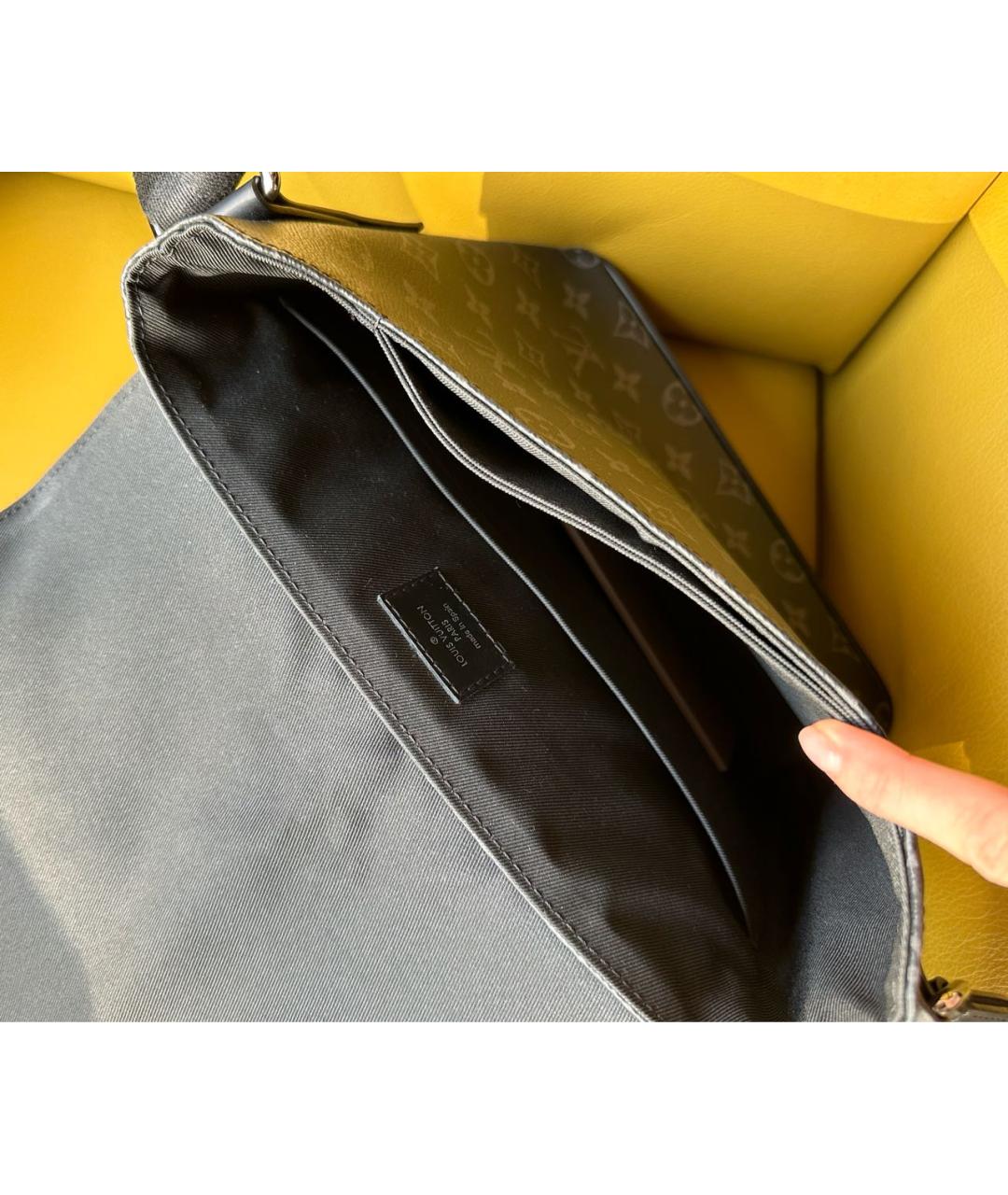 LOUIS VUITTON Черная сумка на плечо, фото 4