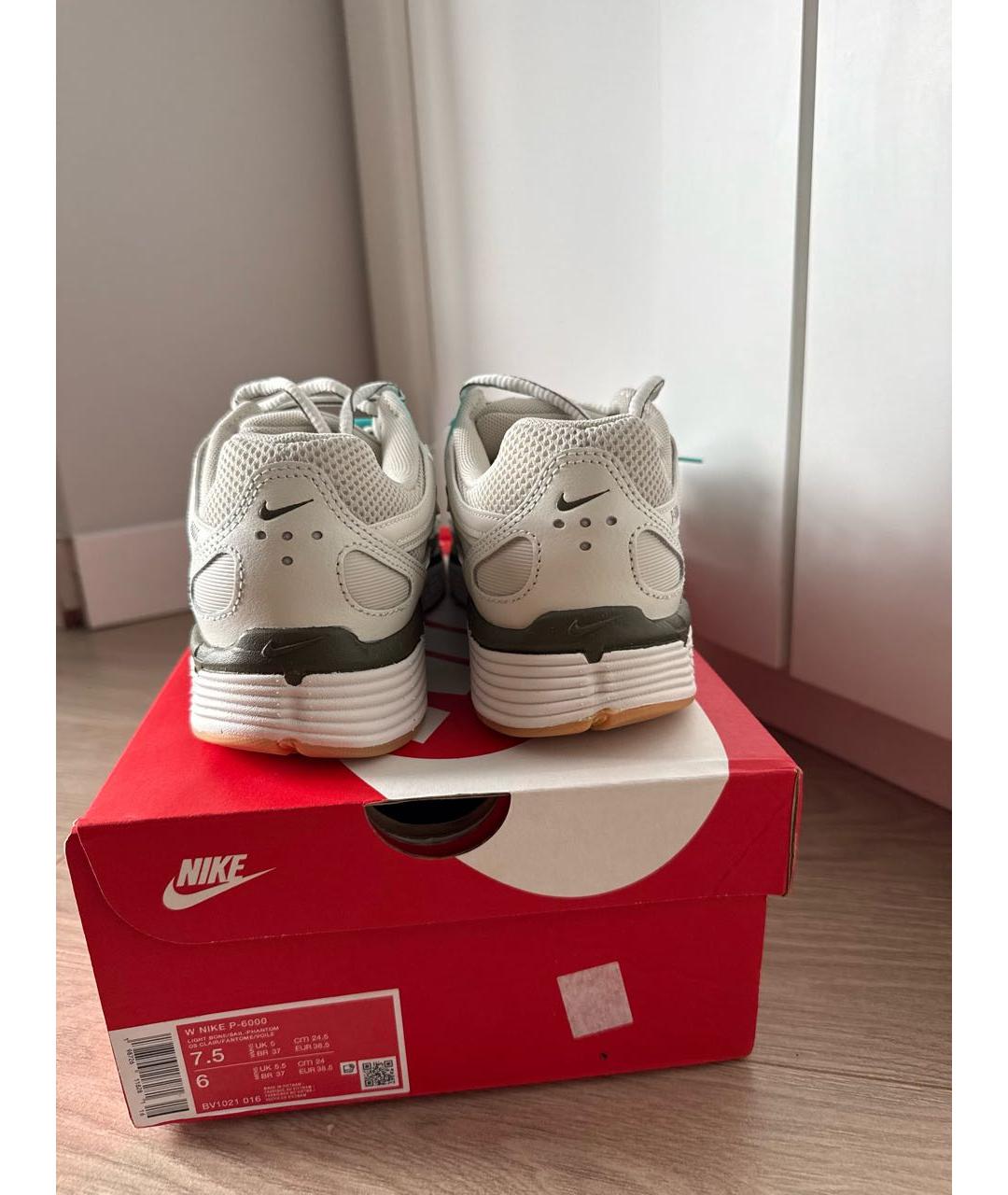 NIKE Белые кроссовки, фото 4