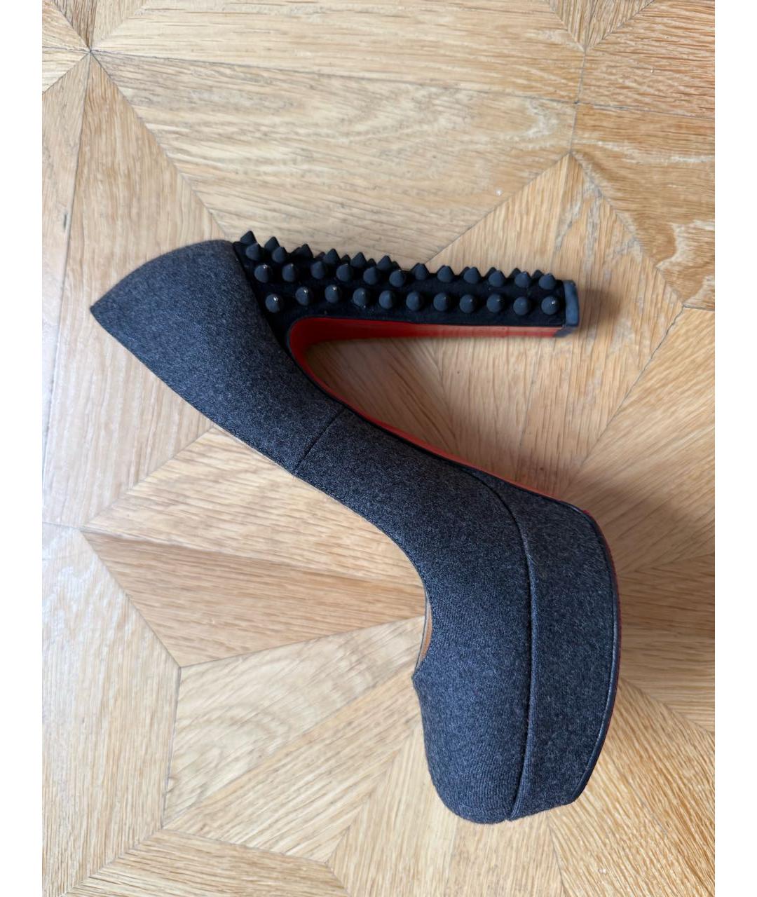 CHRISTIAN LOUBOUTIN Антрацитовые туфли, фото 2