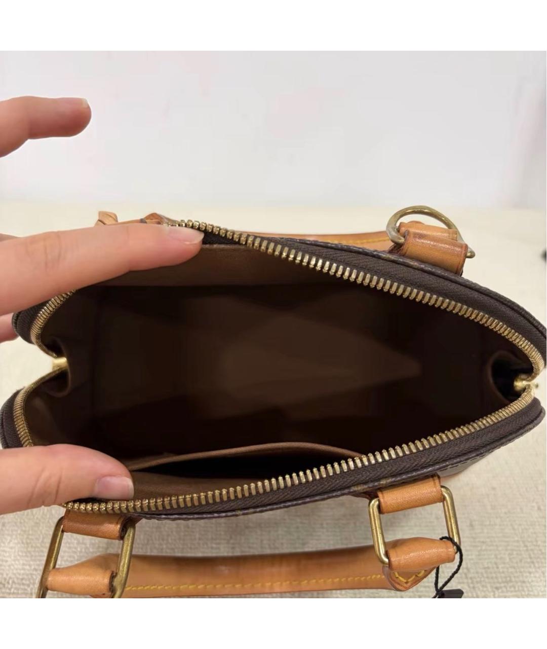 LOUIS VUITTON Коричневая кожаная сумка через плечо, фото 8
