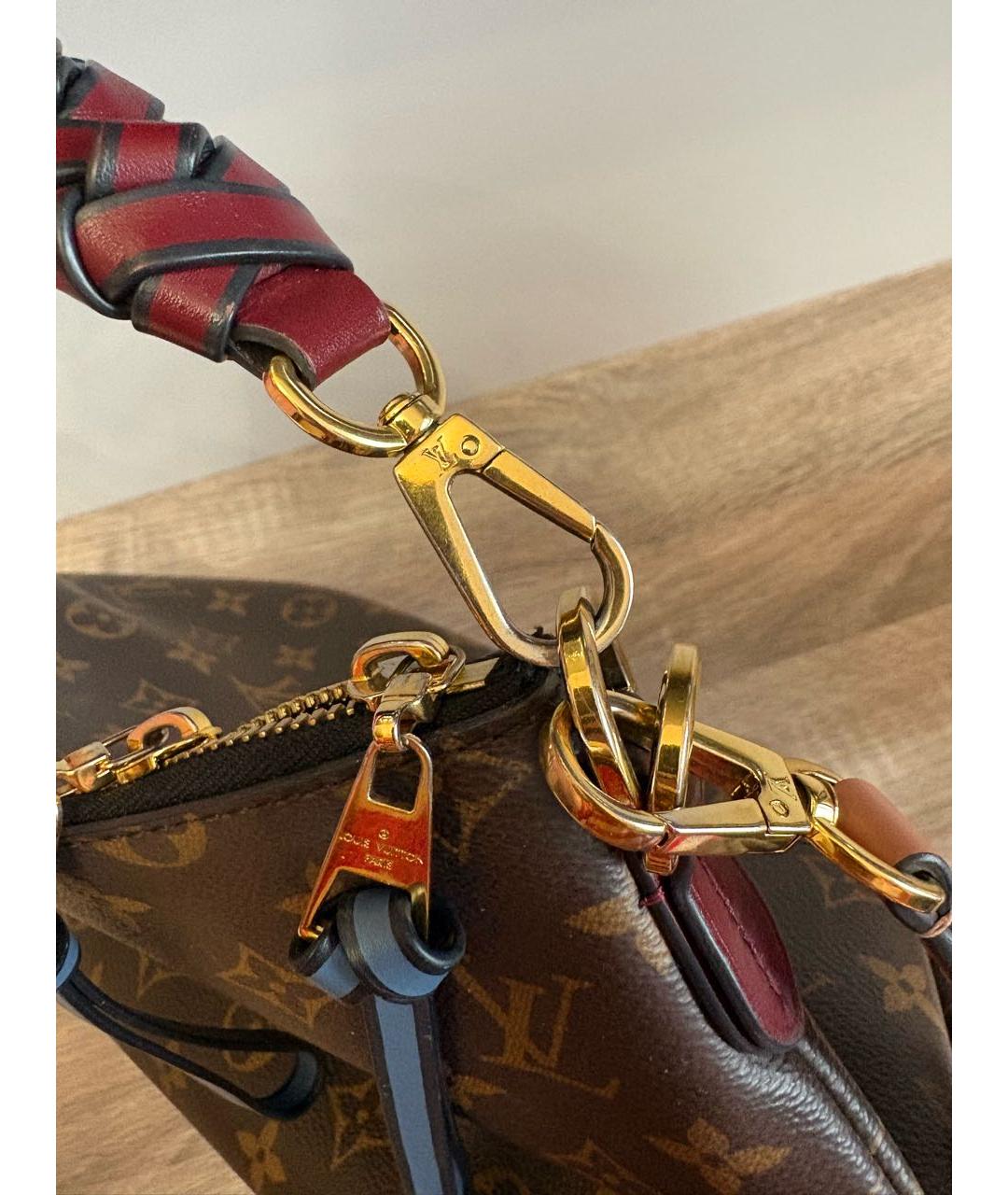LOUIS VUITTON Коричневая кожаная сумка с короткими ручками, фото 4