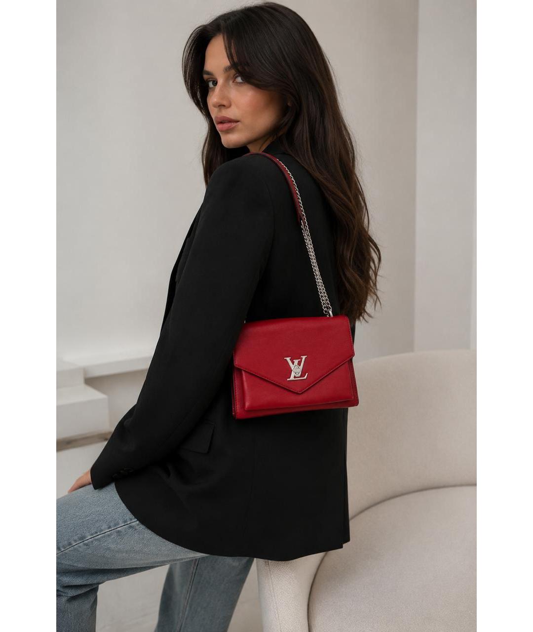 LOUIS VUITTON Красная кожаная сумка через плечо, фото 3