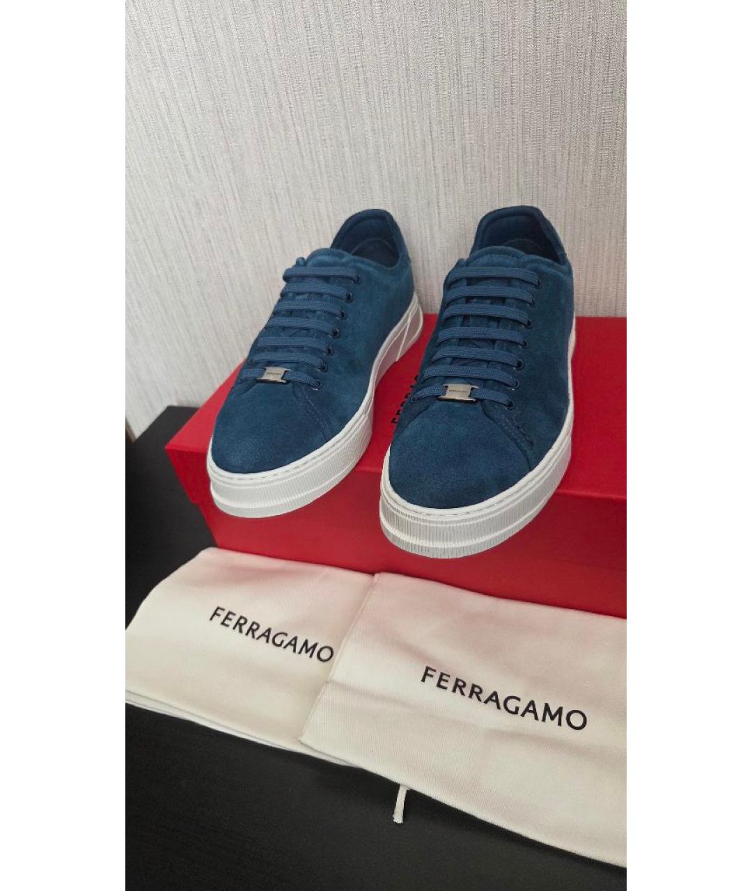 FERRAGAMO Синие замшевые низкие кроссовки / кеды, фото 2