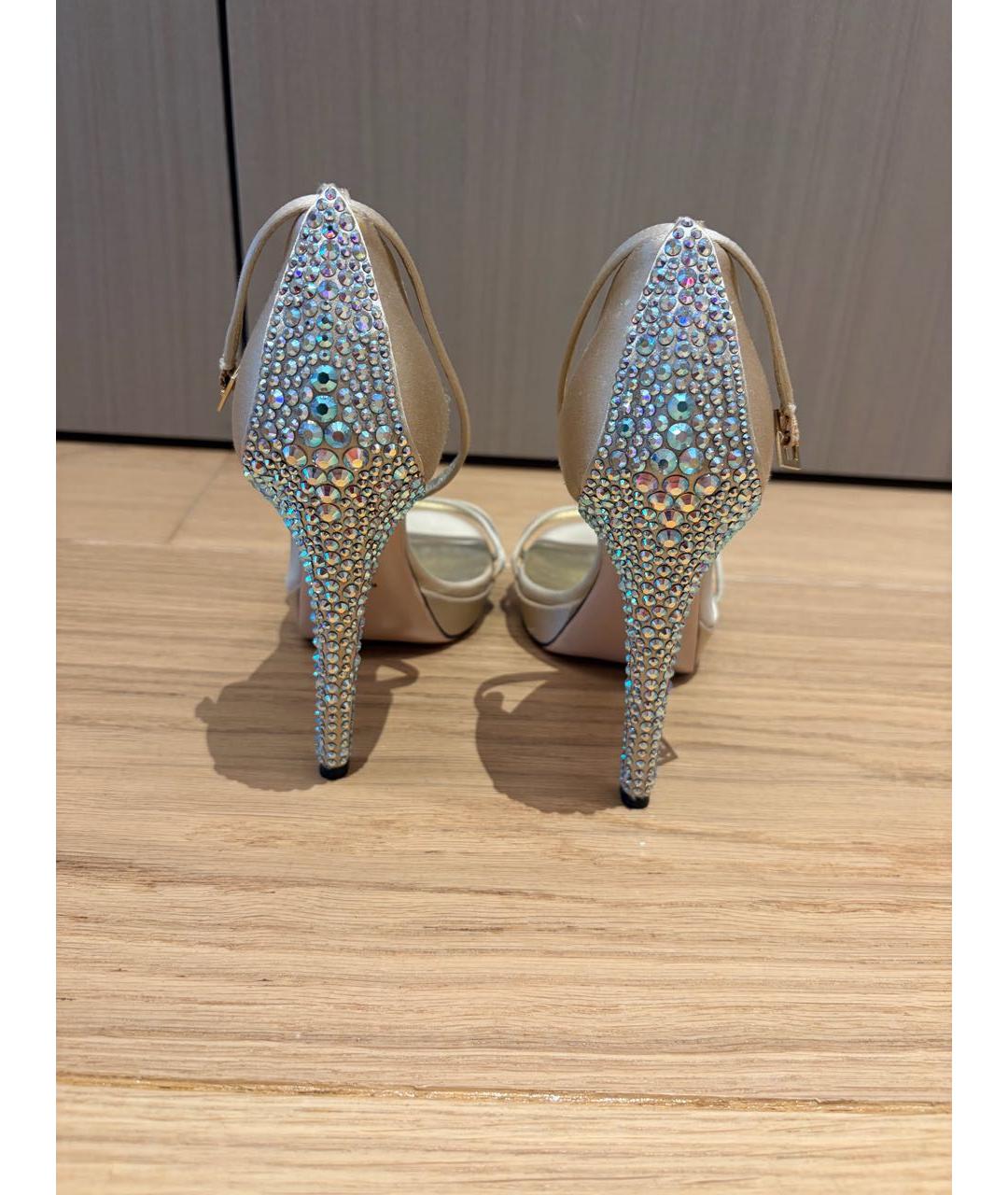 VERSACE Бежевые кожаные босоножки, фото 4