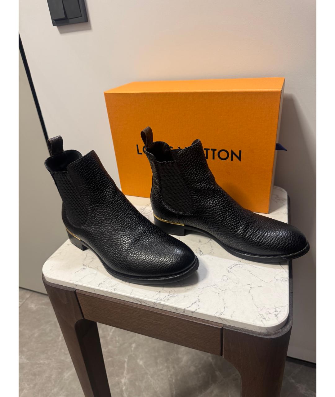 LOUIS VUITTON Черные кожаные ботинки, фото 6