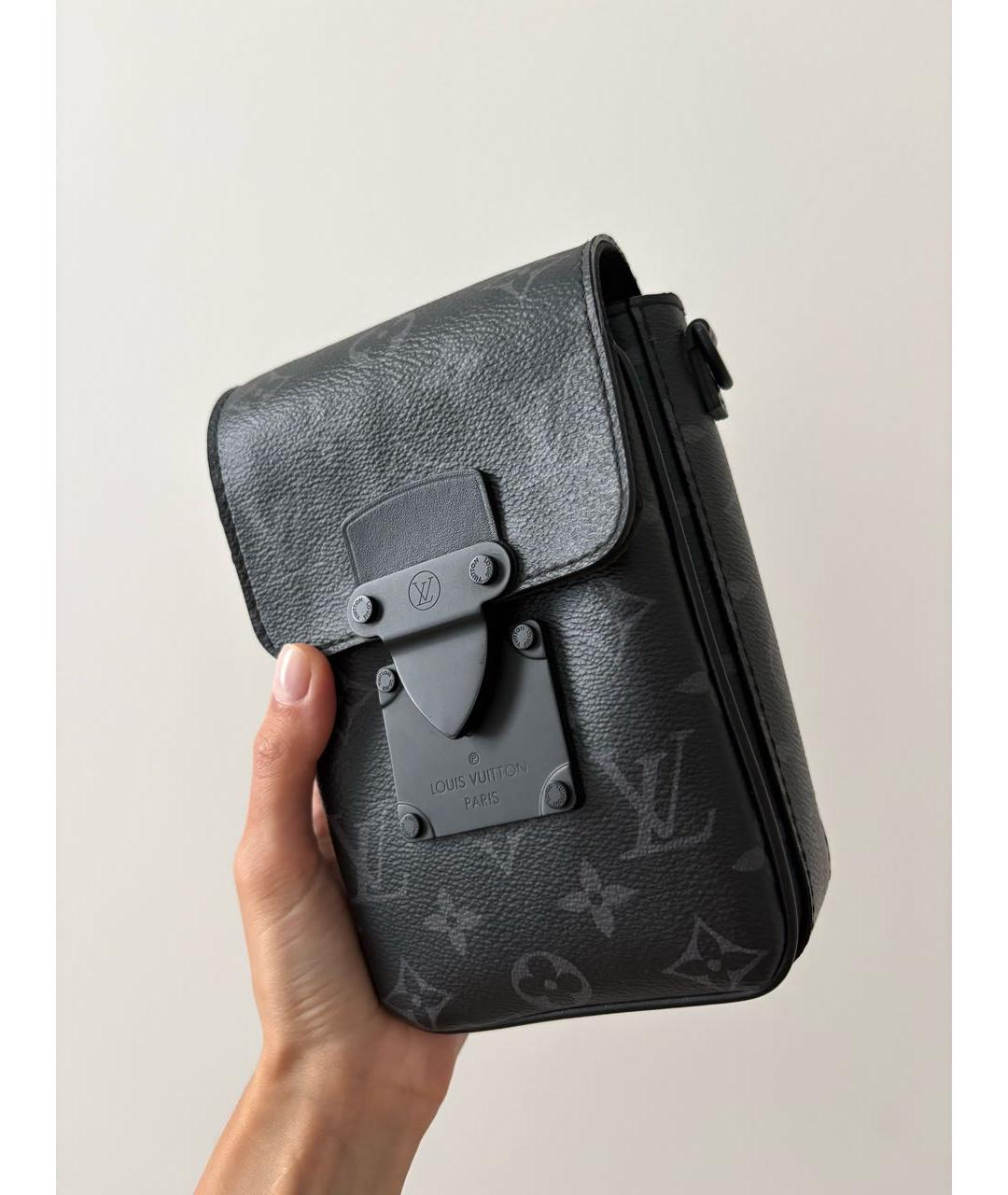 LOUIS VUITTON Черная сумка на плечо из искусственной кожи, фото 6