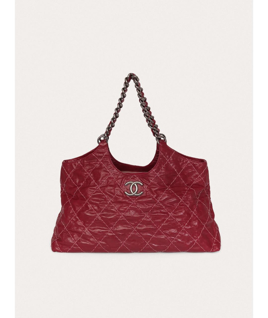 CHANEL Бордовая сумка с короткими ручками из лакированной кожи, фото 9