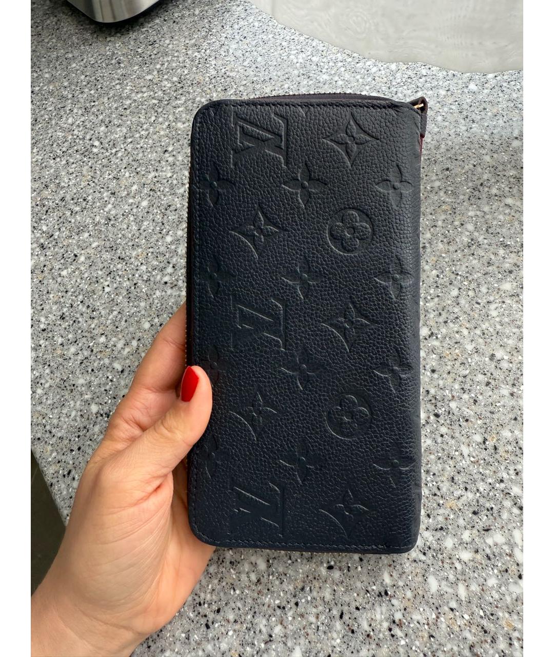 LOUIS VUITTON Темно-синий кожаный кошелек, фото 3