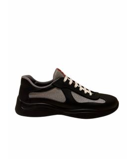 PRADA Низкие кроссовки / кеды