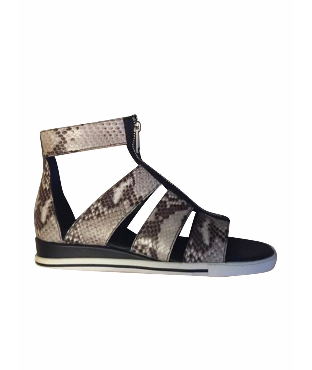 MARC BY MARC JACOBS Хаки кожаные босоножки, фото 1