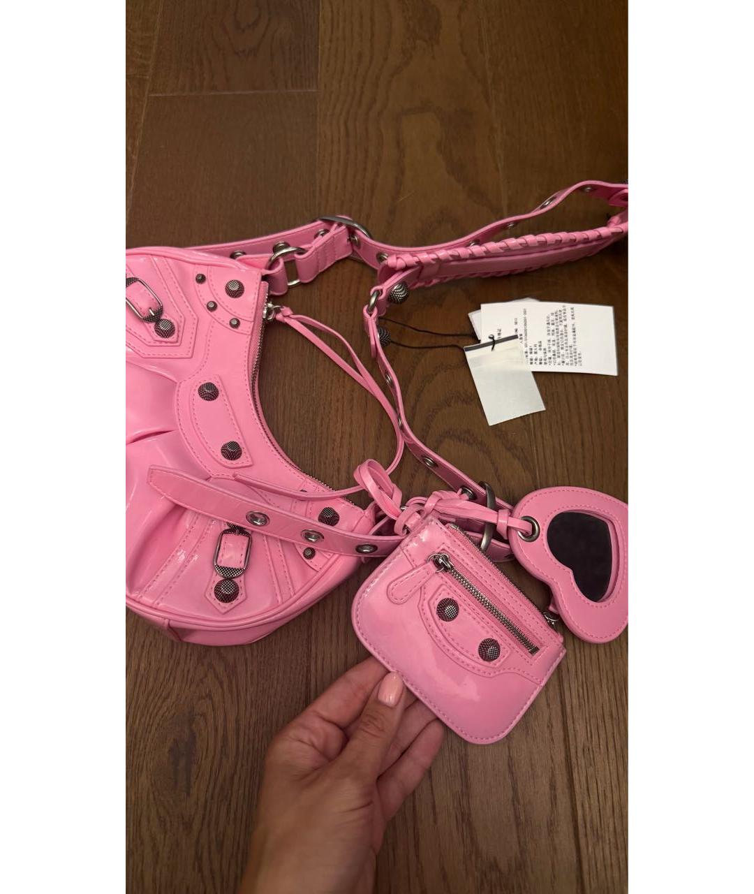 BALENCIAGA Розовая сумка через плечо из лакированной кожи, фото 3