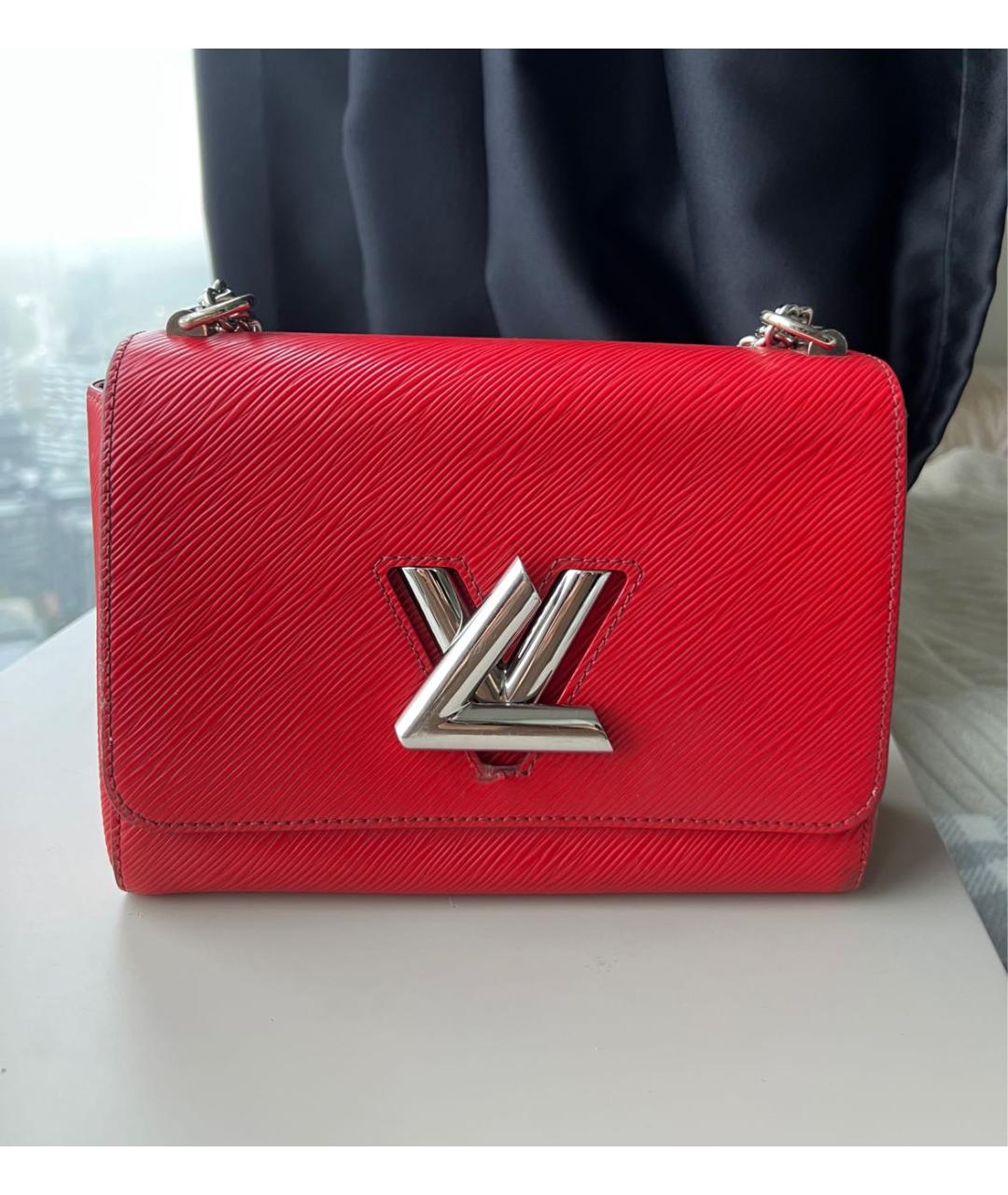 LOUIS VUITTON Красная кожаная сумка через плечо, фото 2