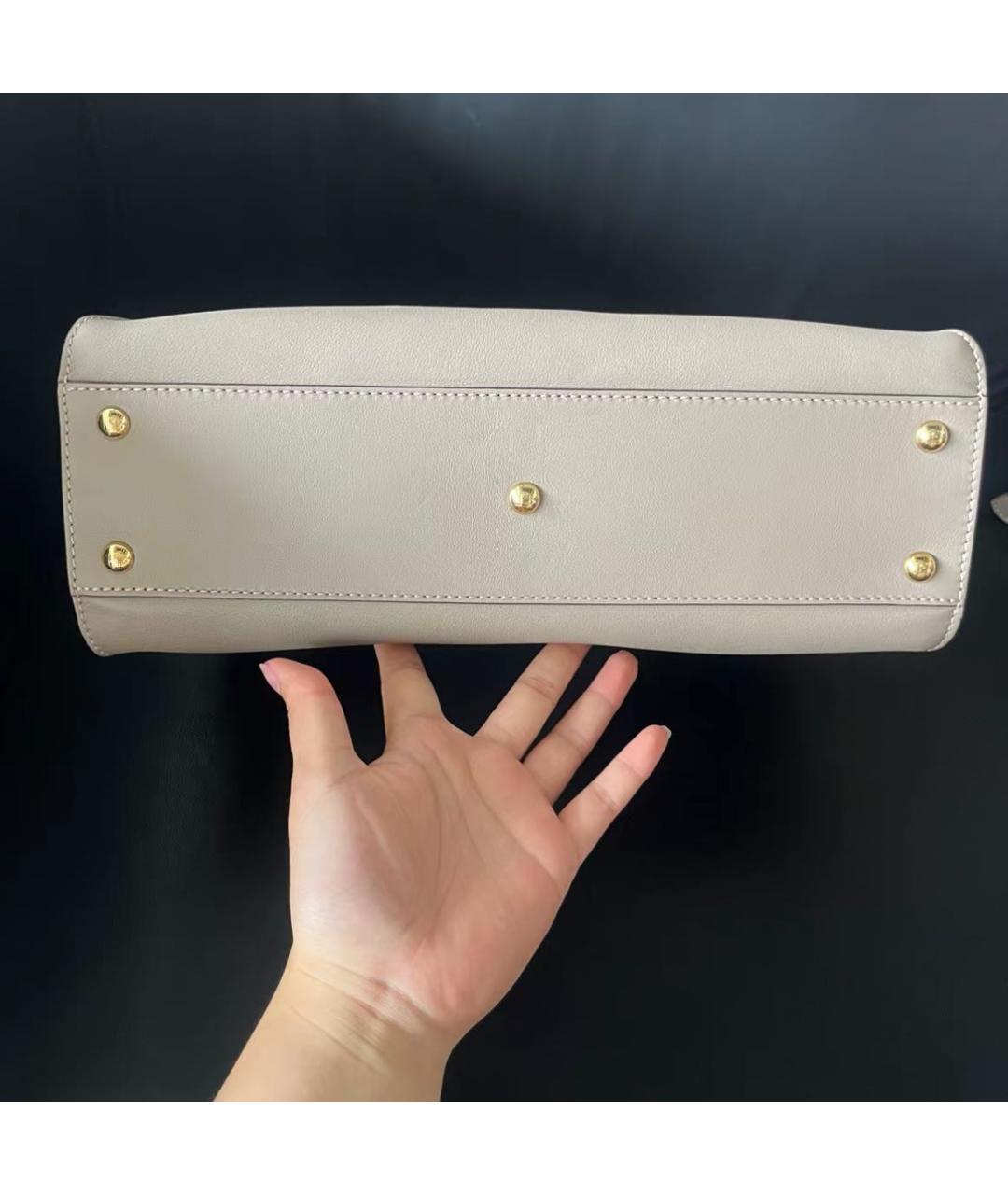 FENDI Бежевая кожаная сумка тоут, фото 5