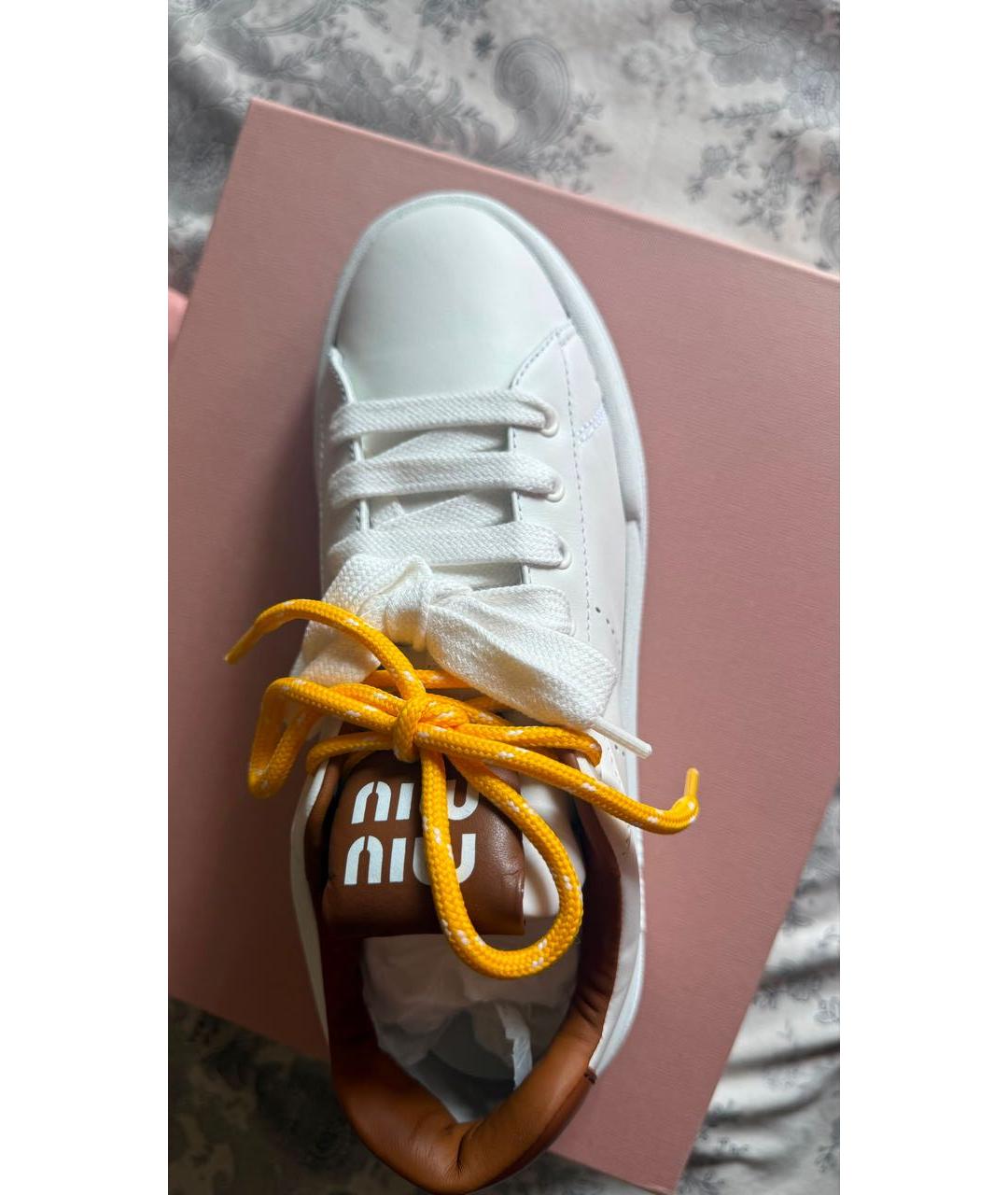 MIU MIU Белые кожаные кеды, фото 3