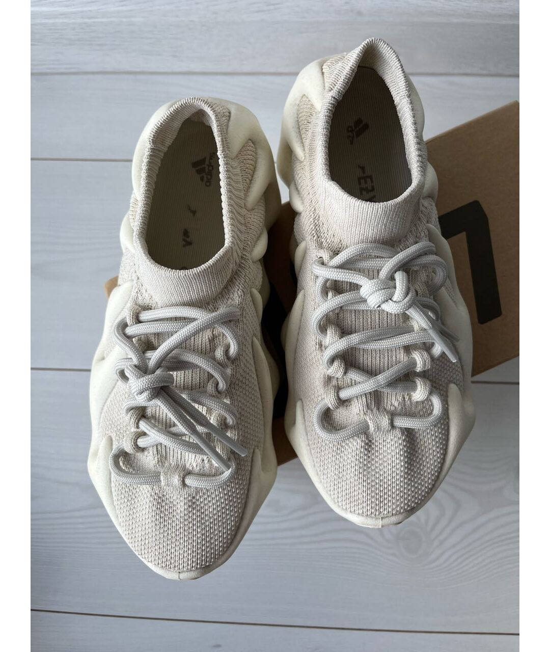 ADIDAS YEEZY Бежевые текстильные кроссовки, фото 3