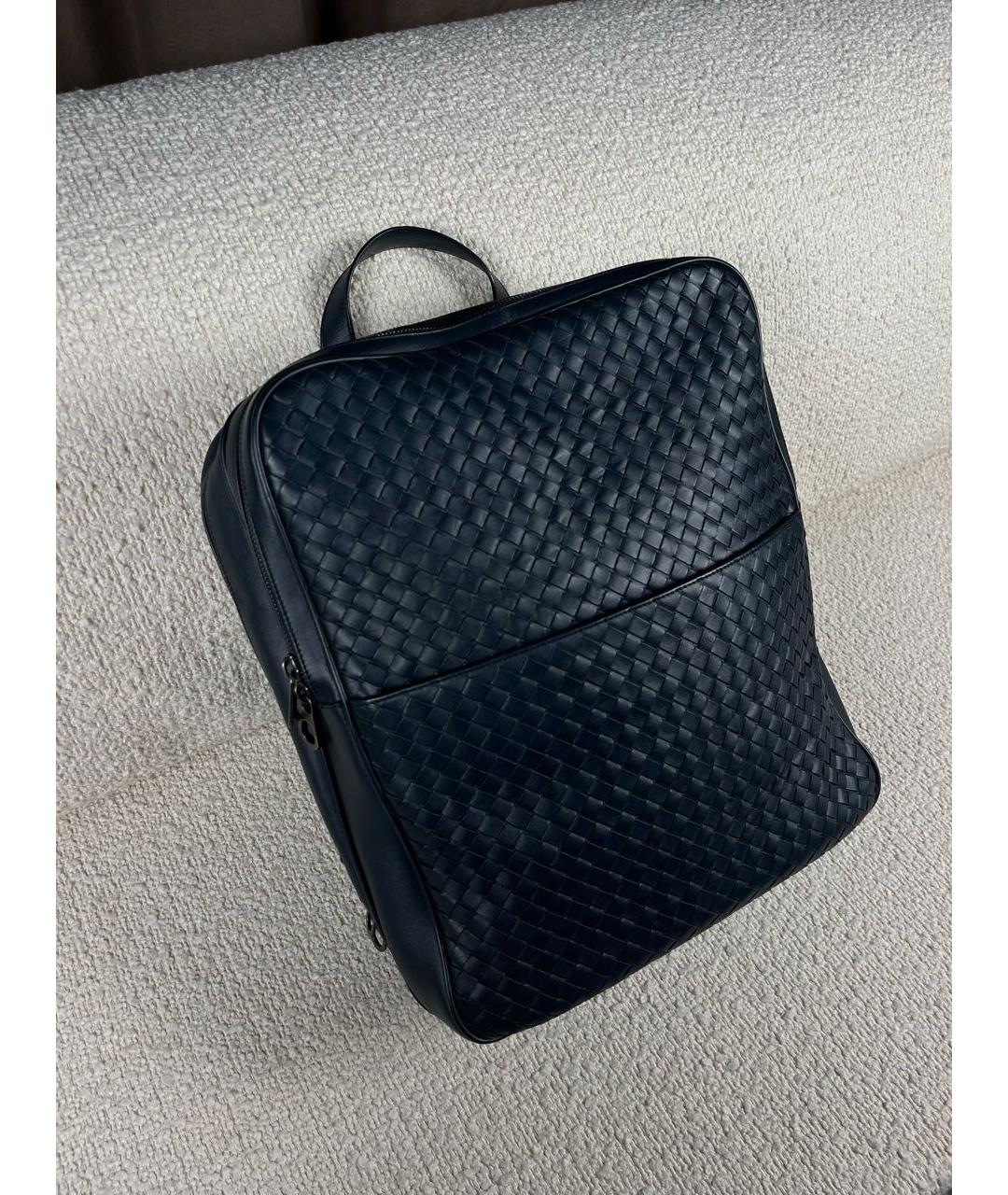 BOTTEGA VENETA Темно-синий кожаный рюкзак, фото 2