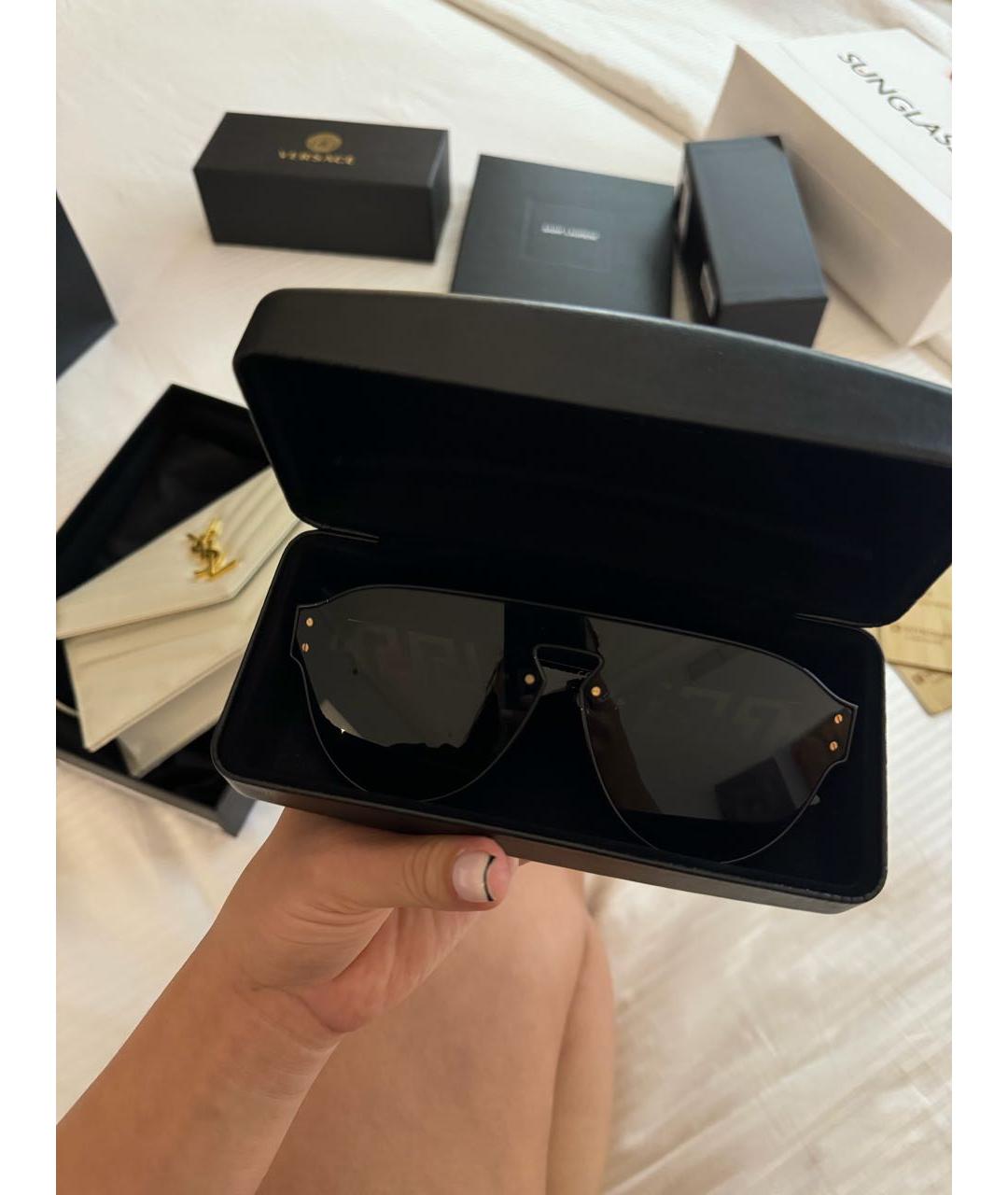 VERSACE Черные пластиковые солнцезащитные очки, фото 2