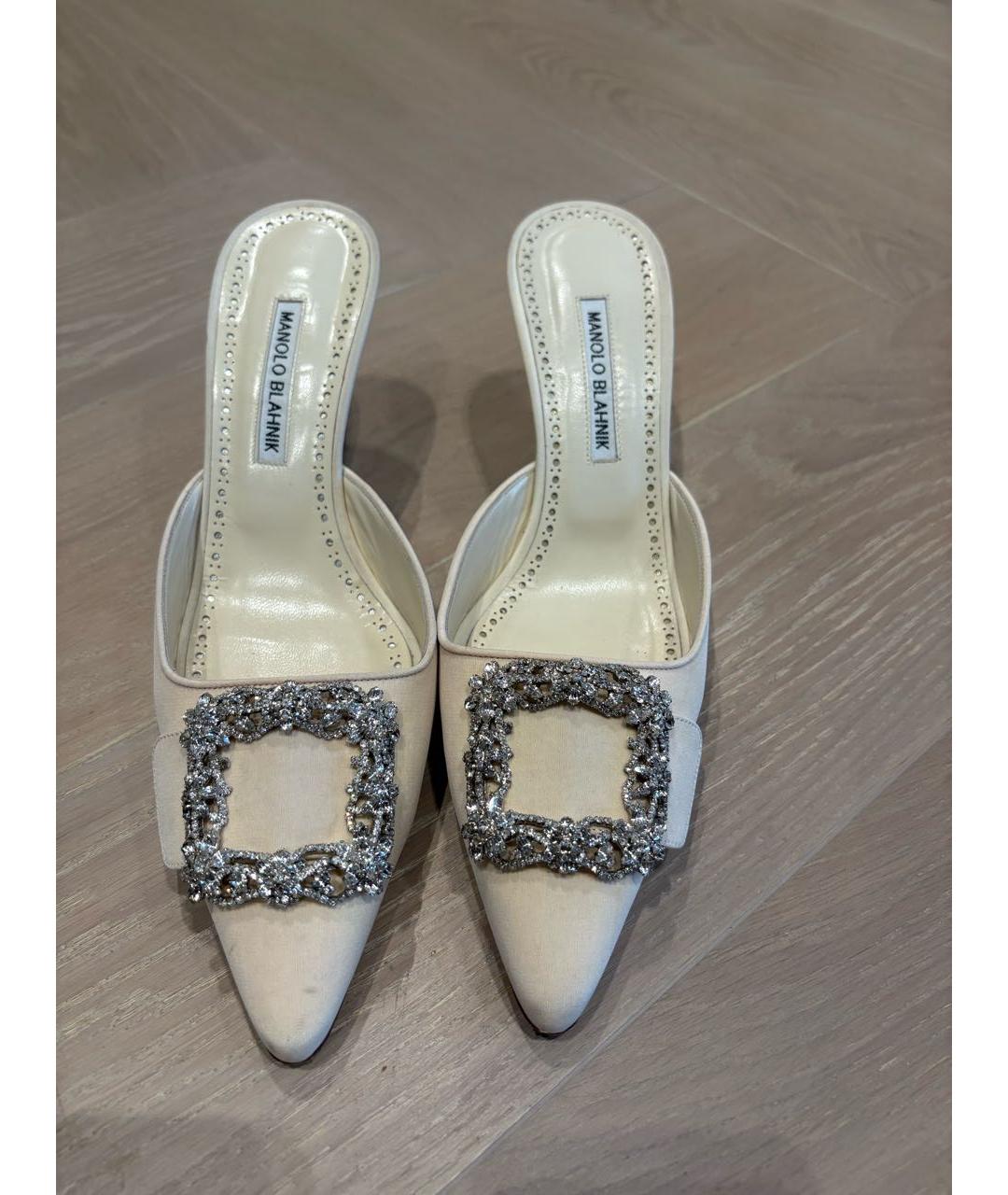 MANOLO BLAHNIK Белые босоножки, фото 2