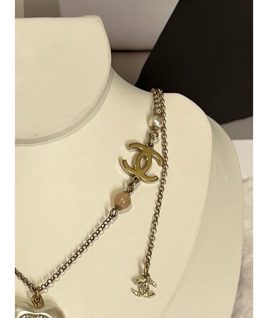 CHANEL Золотая металлическая подвеска, фото 2