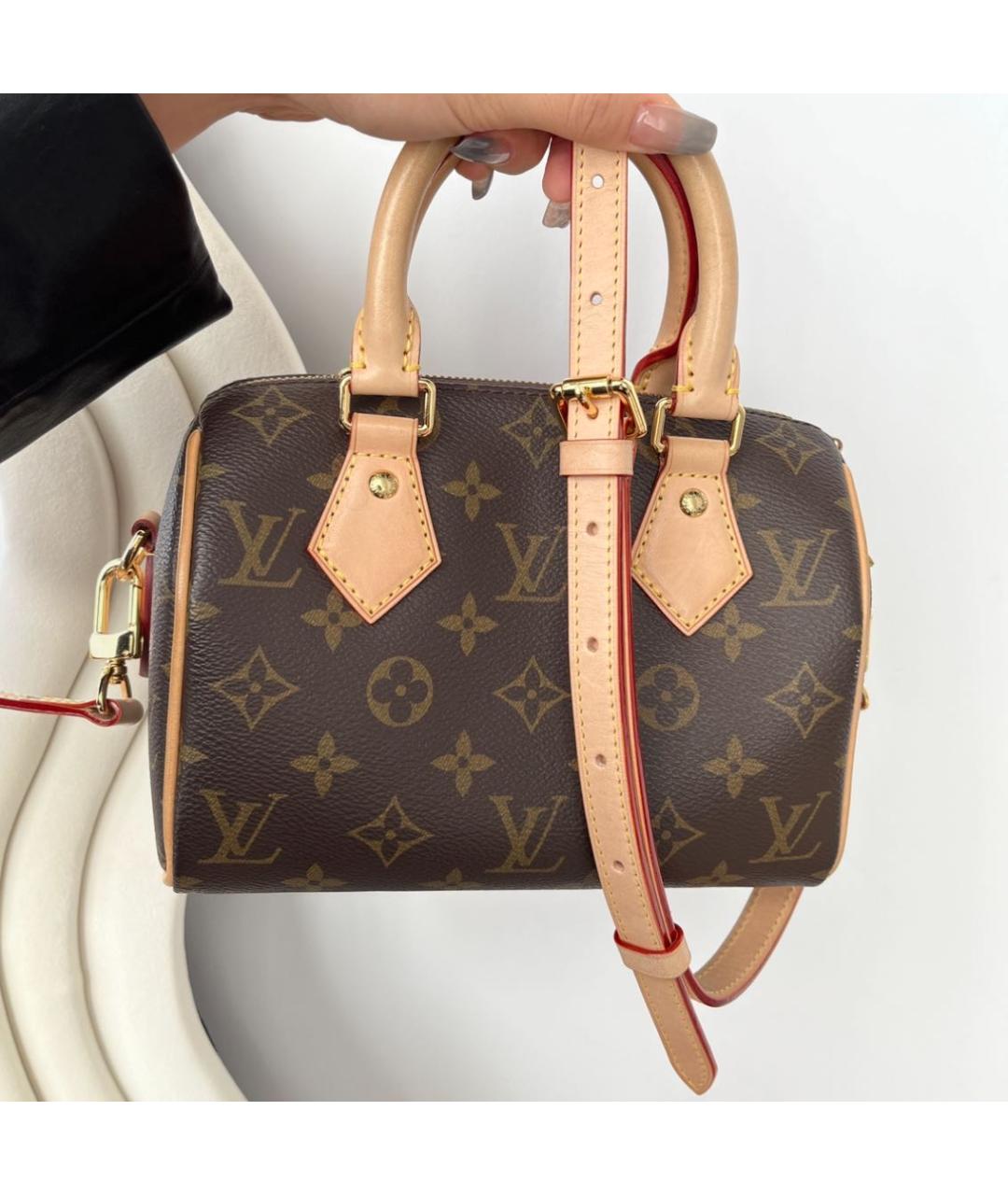 LOUIS VUITTON Коричневая кожаная сумка через плечо, фото 5