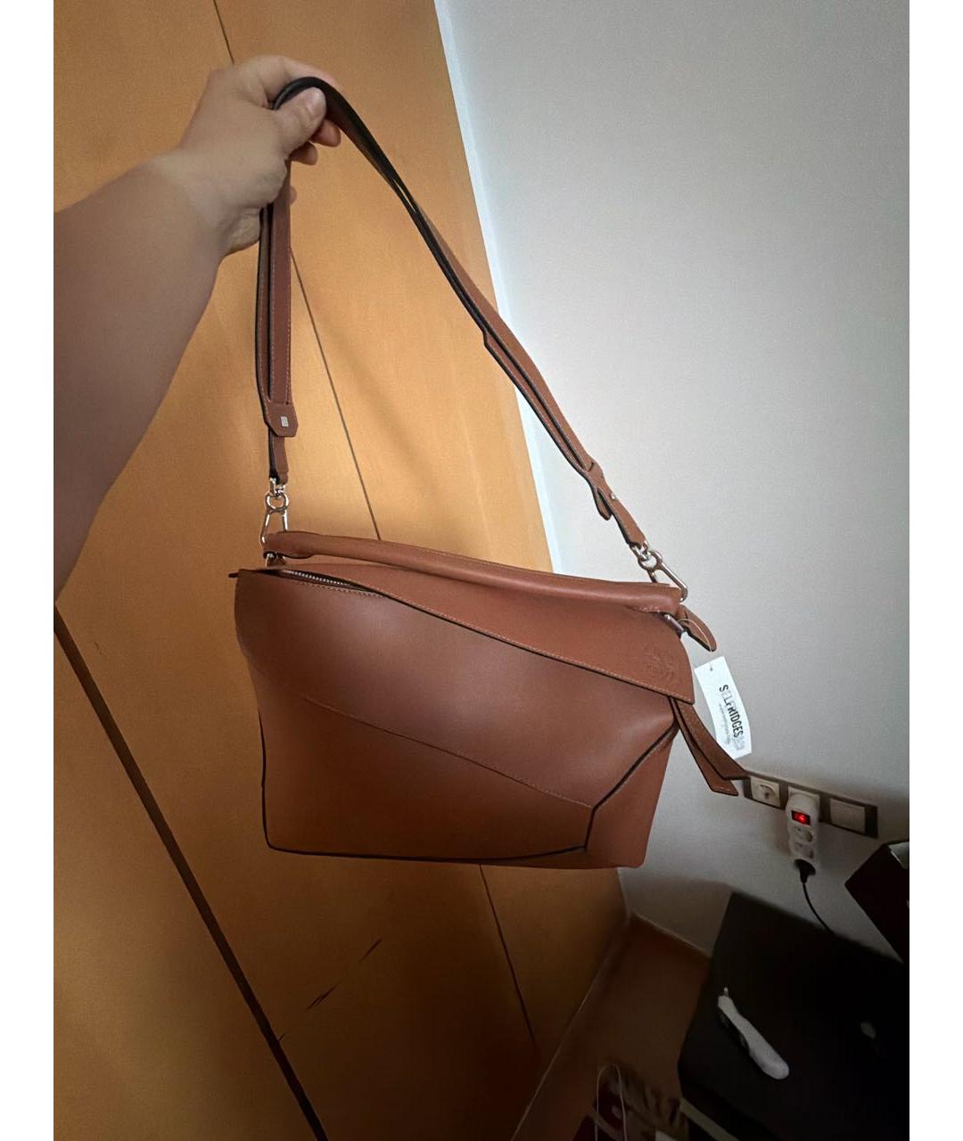 LOEWE Коричневая кожаная сумка с короткими ручками, фото 7