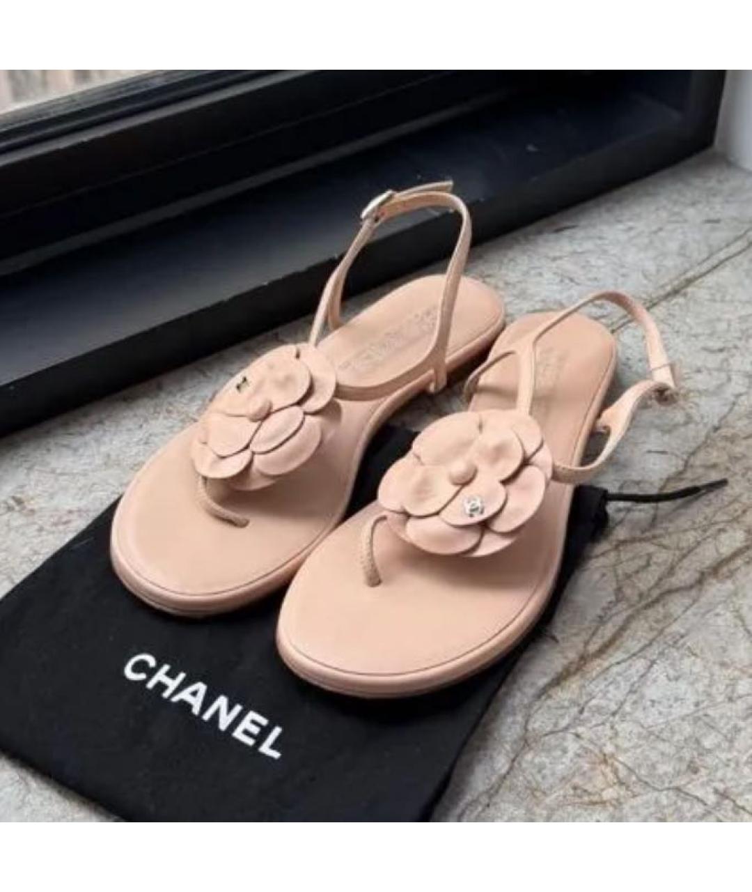 CHANEL Бежевые кожаные сандалии, фото 6