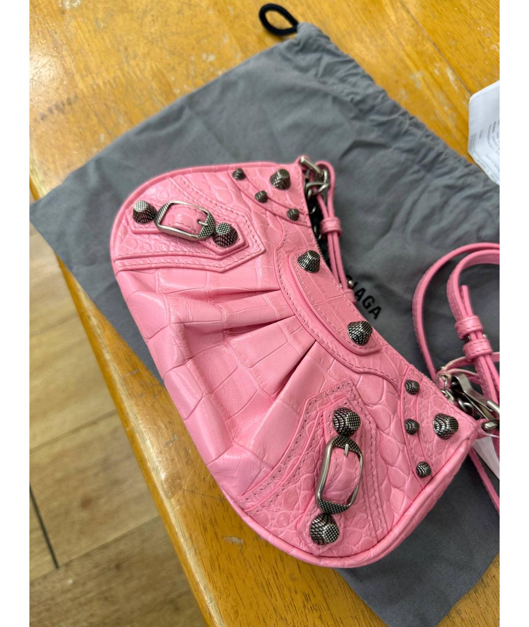 BALENCIAGA Розовая сумка через плечо из лакированной кожи, фото 3
