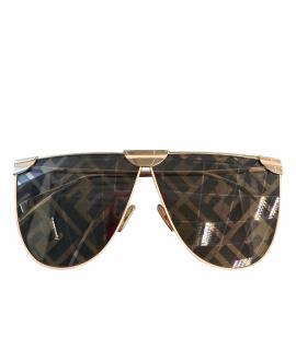 FENDI Солнцезащитные очки