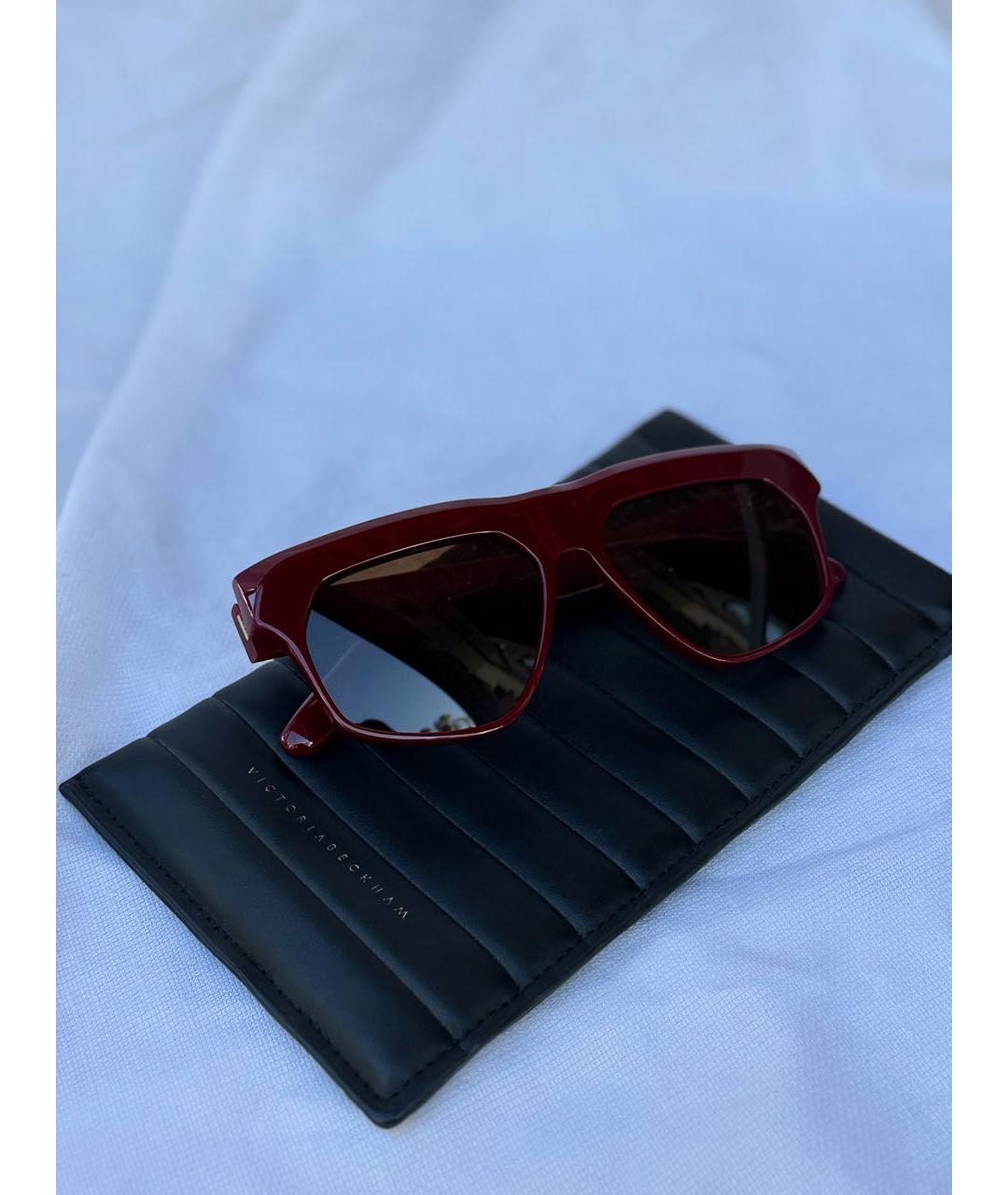 VICTORIA BECKHAM Бордовые пластиковые солнцезащитные очки, фото 3